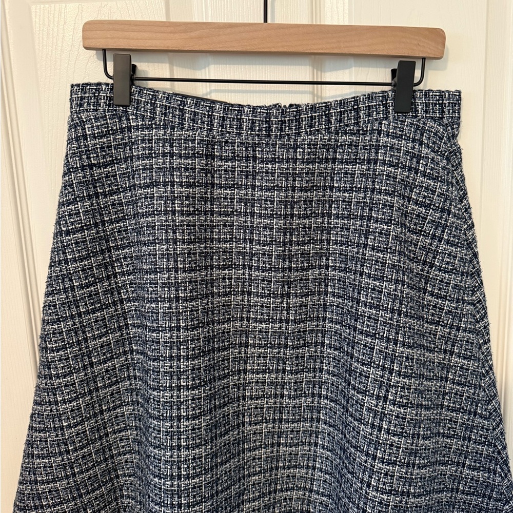 Banana Republic Factory Textured Blue and White A-Line Skirt